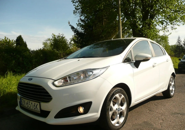 Ford Fiesta cena 38400 przebieg: 51900, rok produkcji 2017 z Koszalin małe 667